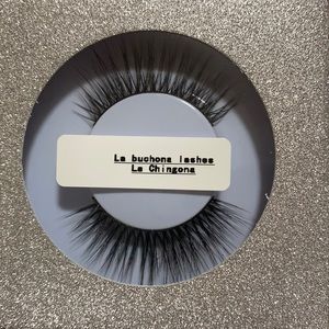 La buchona lashes (la chingona)